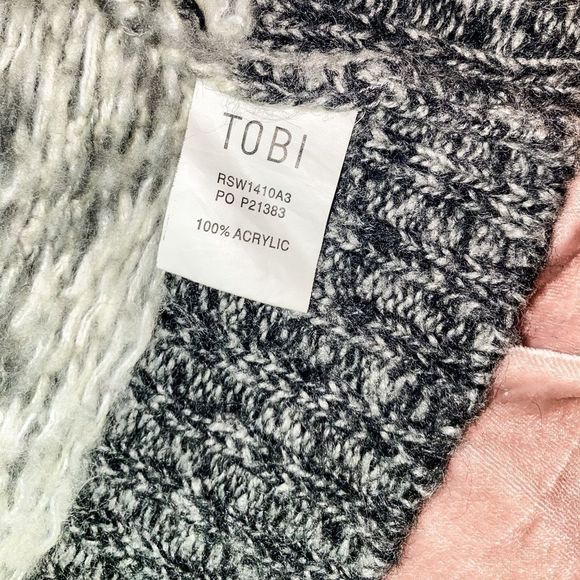 Cozy knit cardigan  - Picture 4 of 4